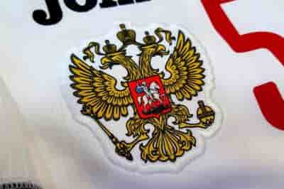 nanesenie-logotipa-naodezhdu-russia-sportprintm