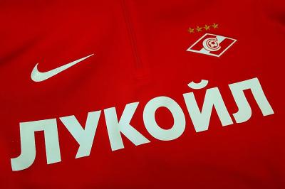 nanesenie-logotipa-spartak-na-tolstovku-sportprintm