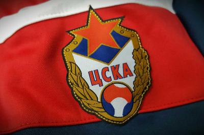 nanesenie_logotipa_cska_na_kurtki_sportprintm