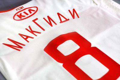 нанесение номера и фамилии на футболку спартак